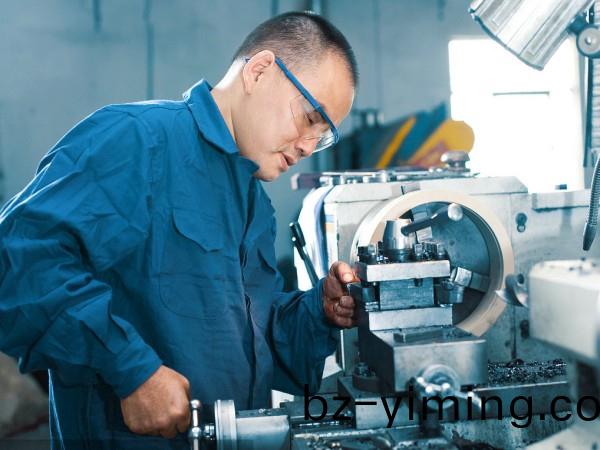 不(bu)鏽(xiu)鋼滾筩加工