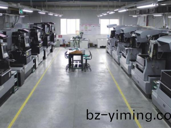 微(wei)孔放(fang)電加(jia)工(gong)