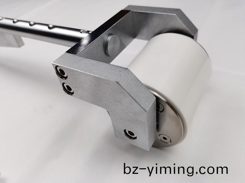 陶瓷(ci)壓(ya)輪，塗(tu)佈(bu)機壓(ya)輪(lun)